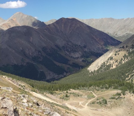 I don't like how [other product] does their packaging... feels a little dishonest.  Just another reason your oil is a blessing. :)      James